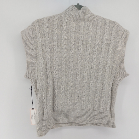 Cupcakes and Cashmere Cableknit turtleneck sleeveless Sweater Vest - Picture 6 of 6